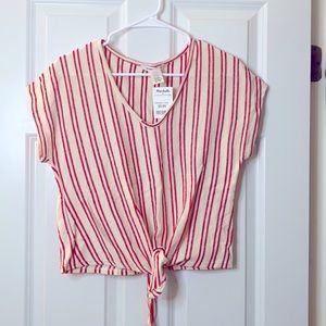 BRAND NEW juniors off white and red striped top